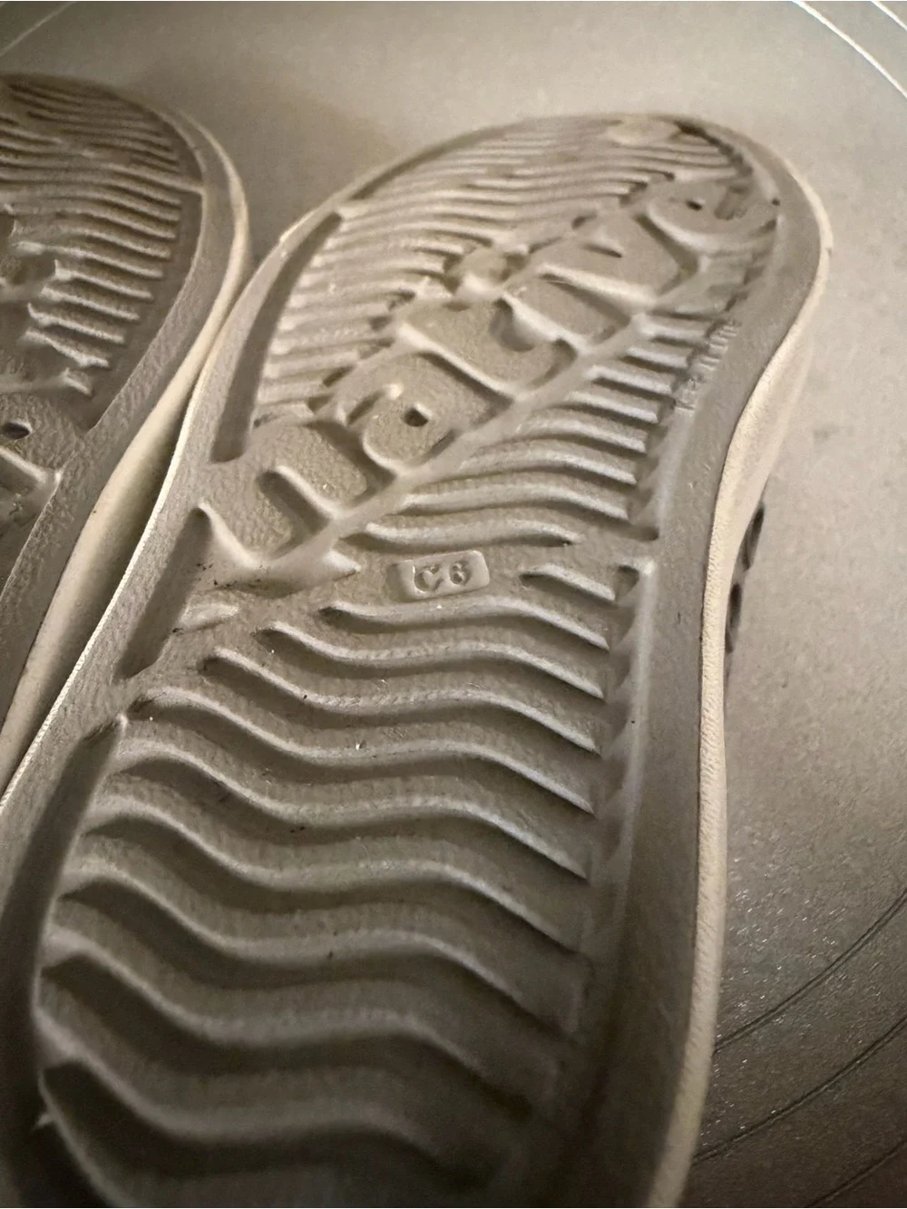 Native Shoes Jefferson Water Shoes In Grey Sz C 6 Kids